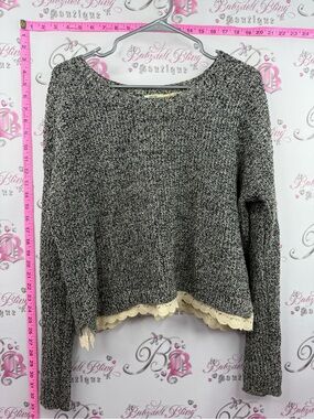 Kimchi Blue Black & White Marled Scoop Neck Sweater with Cream Lace Hem